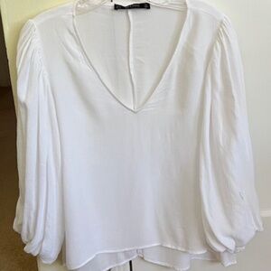 Zara Blouse White Like NEW! Sz M